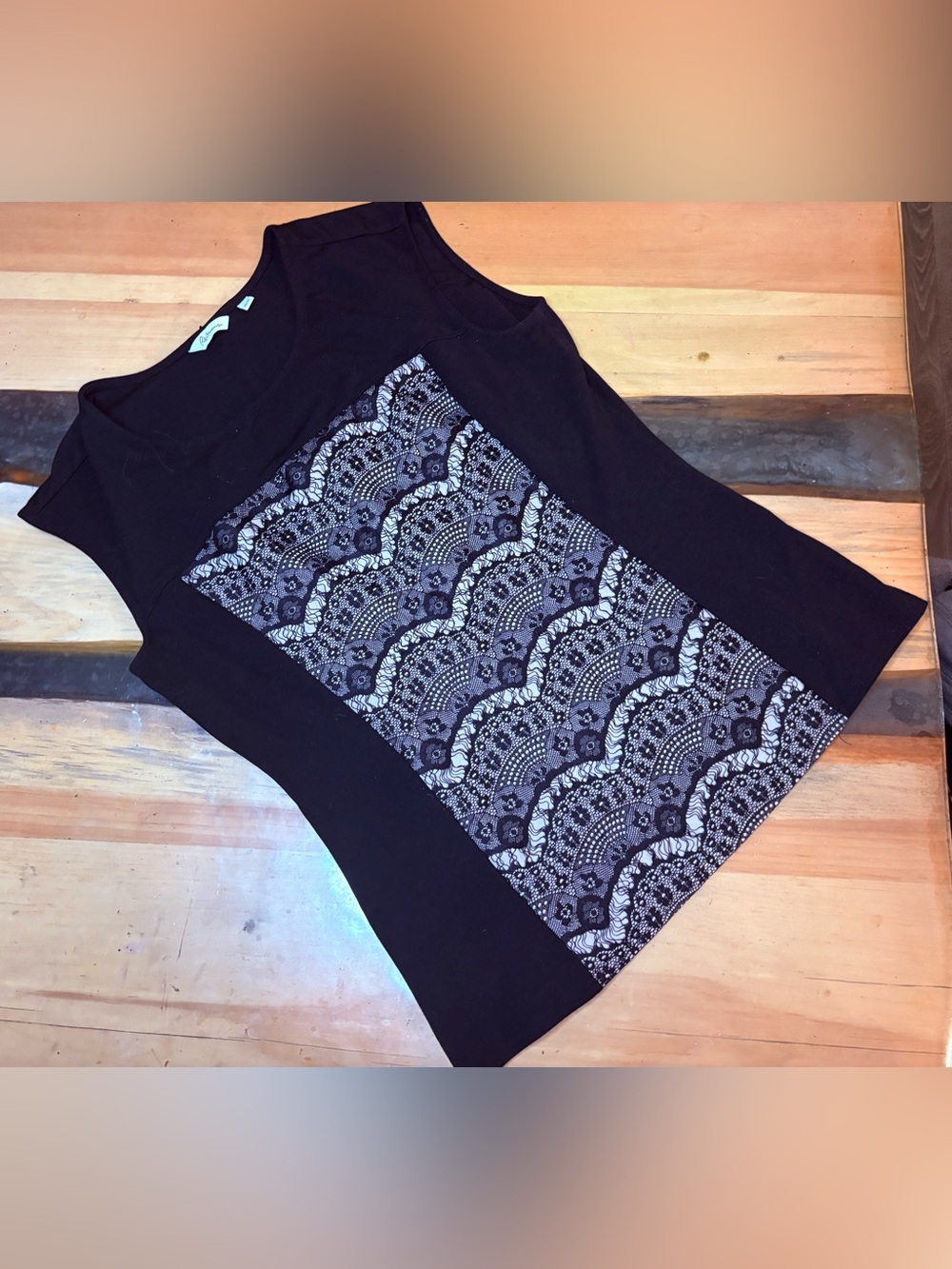 Reitmans Black Tank Top with Lace-Panel Front